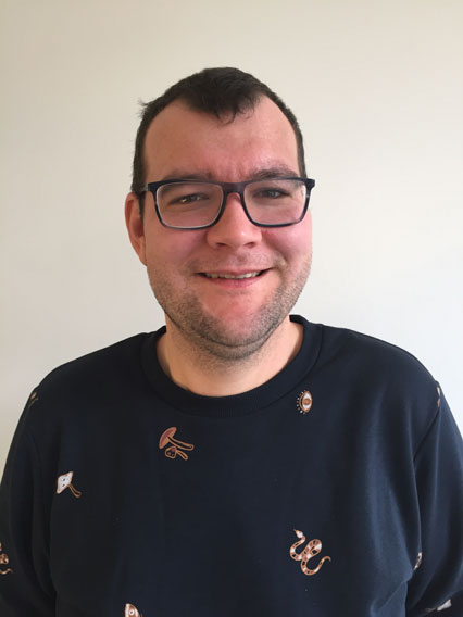 Portr&auml;tbild von Peer-Mitarbeiter Bernhard Huber